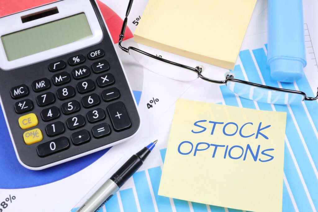 Stock Options by Nick Youngson CC BY-SA 3.0 Pix4free.org